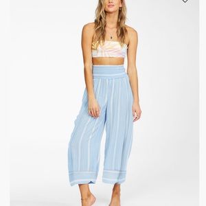 NWT Billabong  pants Large